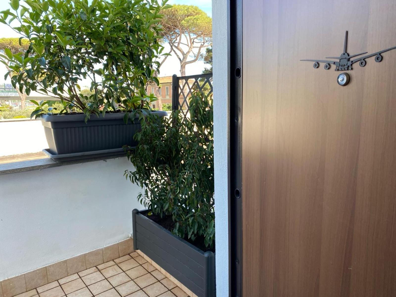 Fcoairporthouse Apartment Fiumicino Bagian luar foto