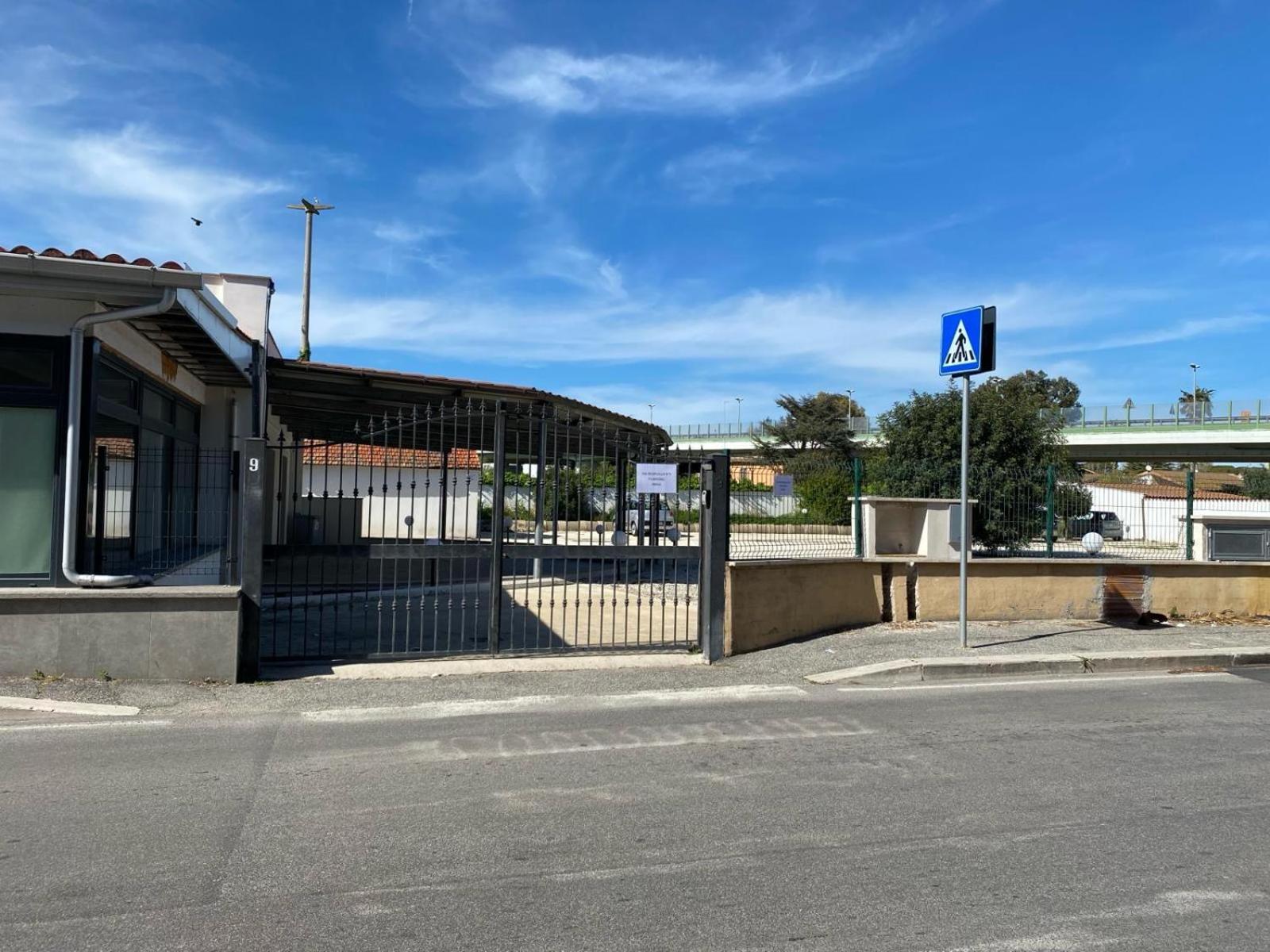 Fcoairporthouse Apartment Fiumicino Bagian luar foto