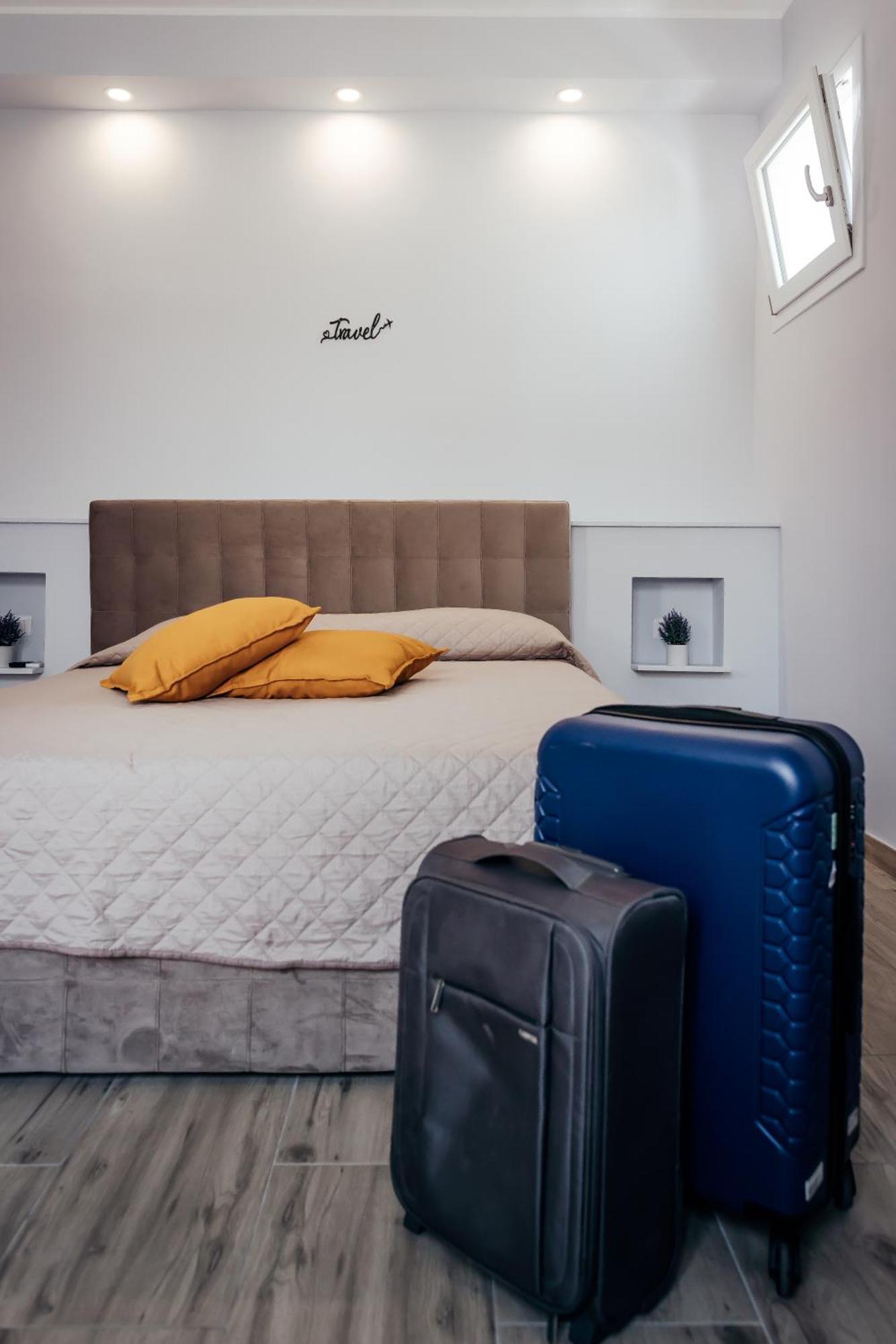 Fcoairporthouse Apartment Fiumicino Bagian luar foto