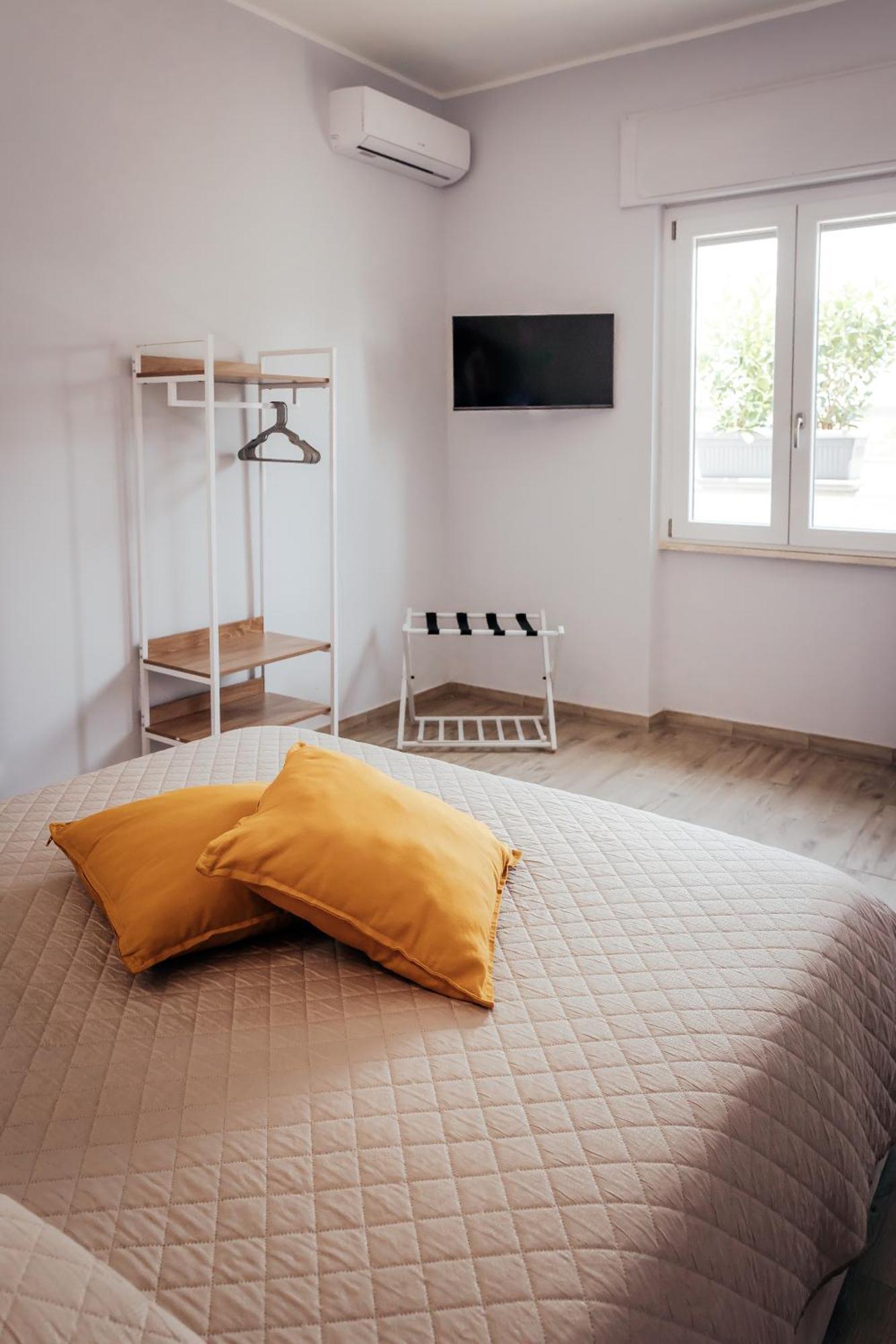 Fcoairporthouse Apartment Fiumicino Bagian luar foto