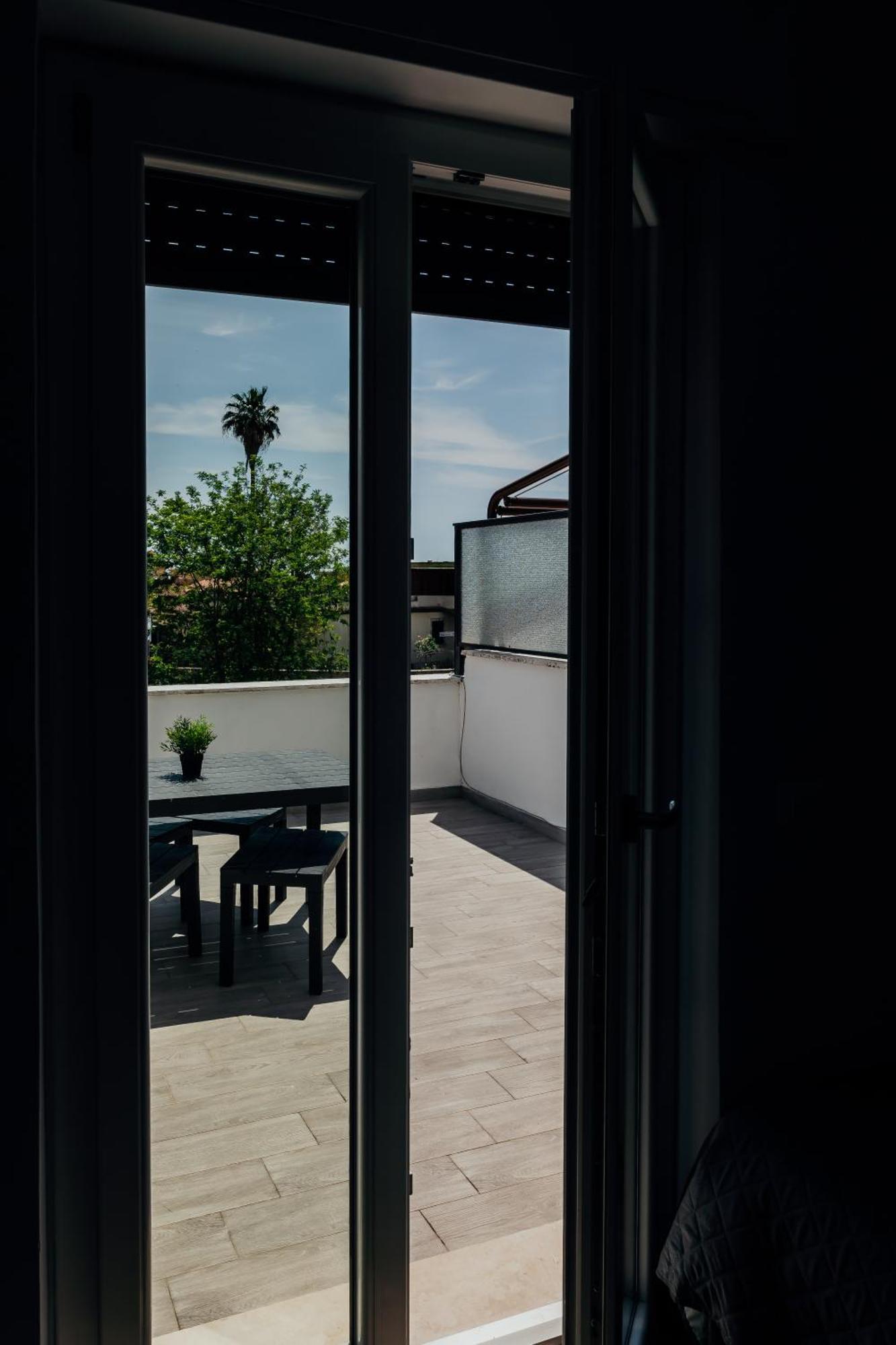 Fcoairporthouse Apartment Fiumicino Bagian luar foto