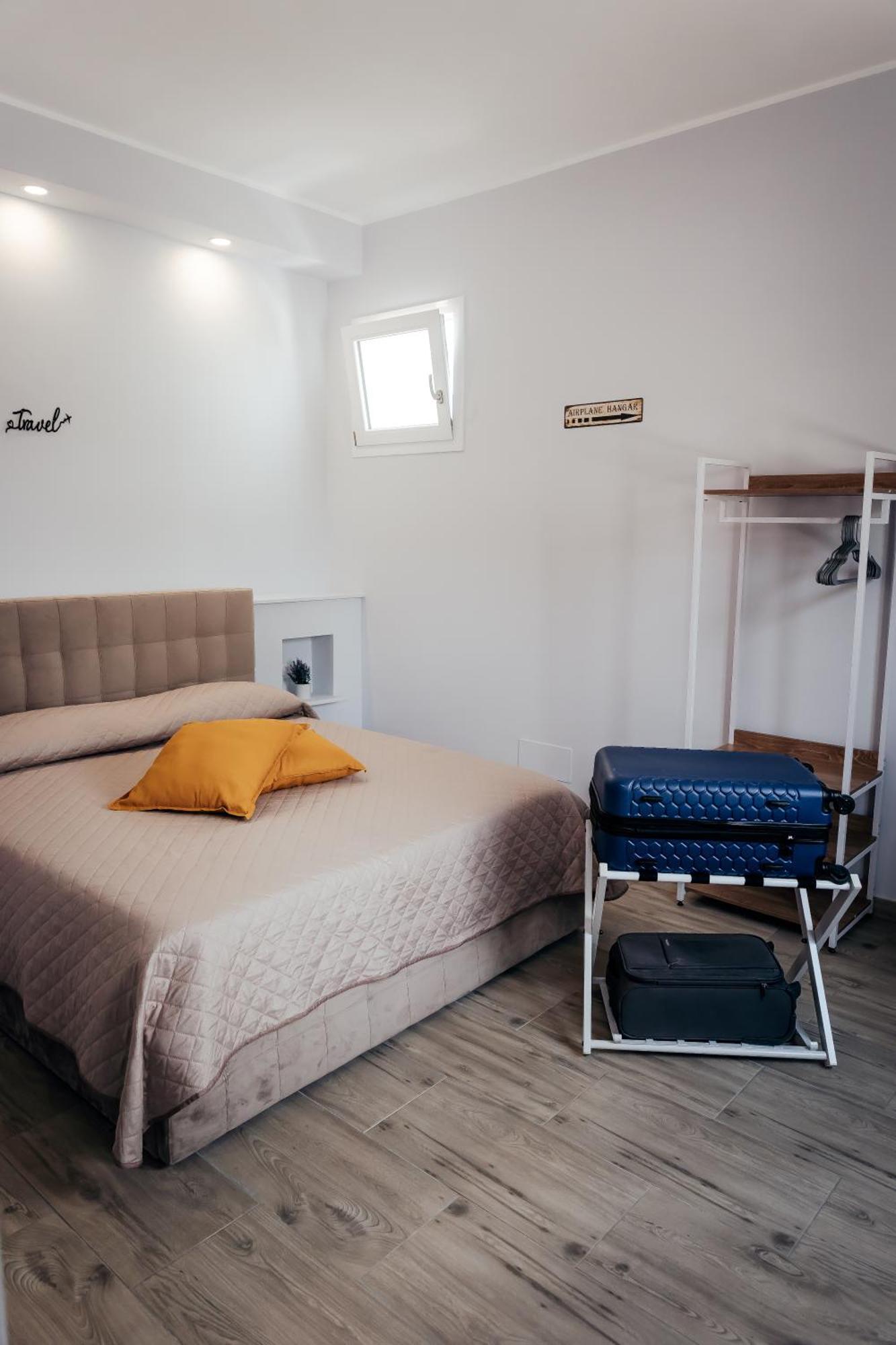 Fcoairporthouse Apartment Fiumicino Bagian luar foto